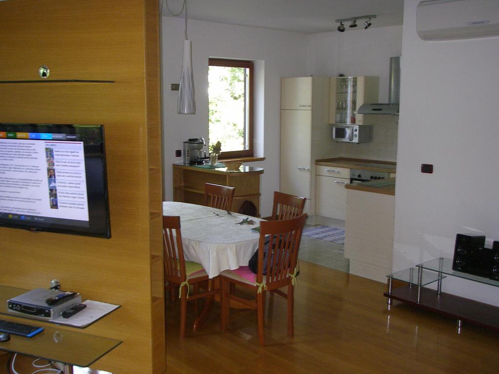 Apartments Premantura Rum bild